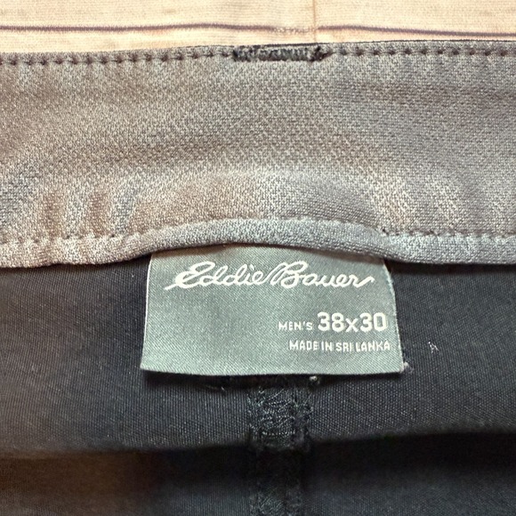 Eddie Bauer Shorts Black Flex Waist Hiking Camping Men's Size 38x10 - Picture 8 of 11